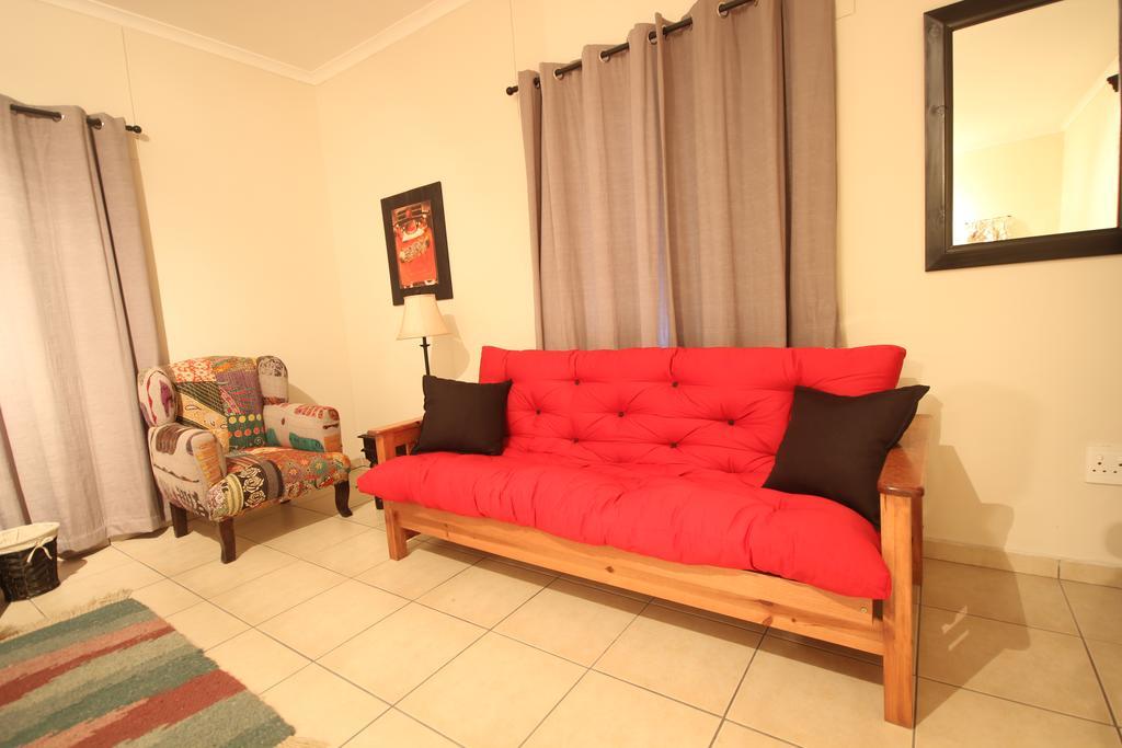 Eazy Sleep Accommodation Swakopmund Exteriör bild